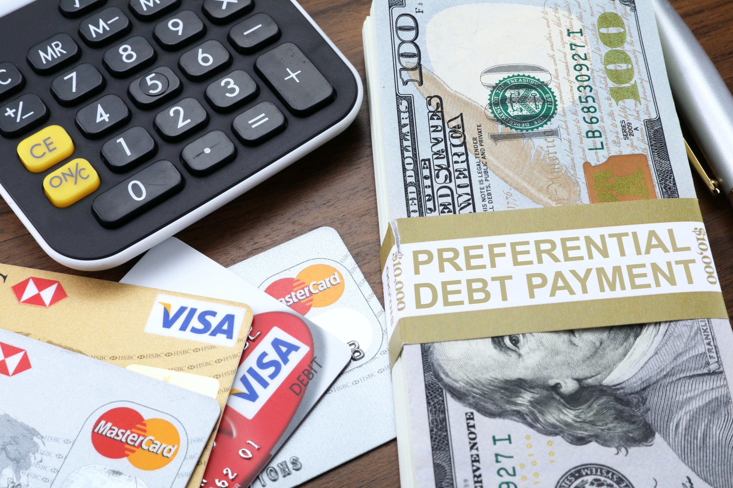 Credit Card Debt Crisis: What 41% of U.S. Adults Are Doing Wrong-How to Manage & Escape Debt Traps